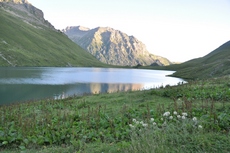 горное озеро Кяфар